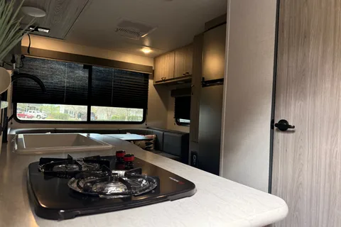 Brand new lightweight Glamping unit for 2 adults (+2kids)
