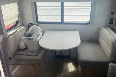 2024 Winnebago Micro Minnie Travel Trailer