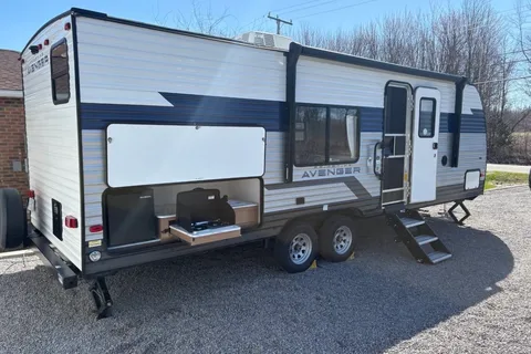 Forest River Primetime Avenger 26BK Travel Trailer