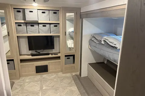 Forest River Wildwood 31kqbts Travel Trailer