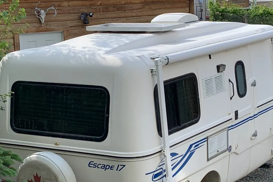 Erik's Escape 17a Travel Trailer