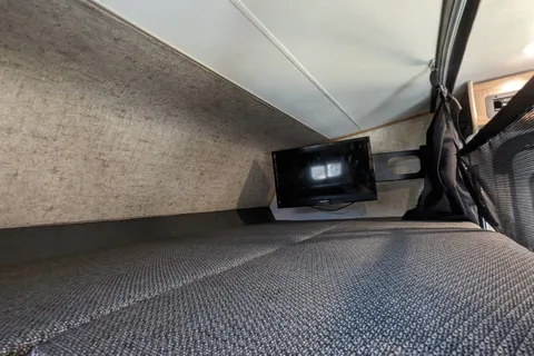 Mercedes Benz Coachmen Prism M-2150 Class C