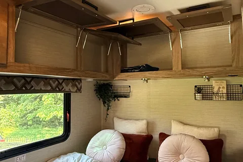 Jayco Redhawk SE 22A - Classe C 25’