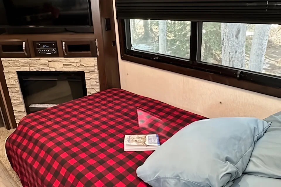 Jennifer's Jayco White Hawk 23MRB Travel Trailer