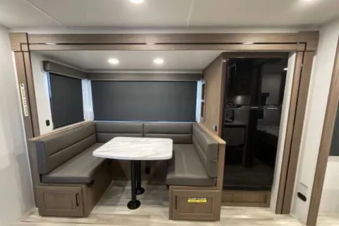 Classy Alliance RV Delta 251BH Travel Trailer LOADED