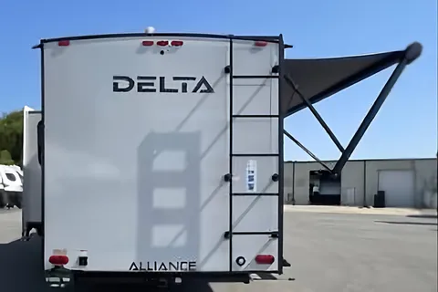 Classy Alliance RV Delta 251BH Travel Trailer LOADED