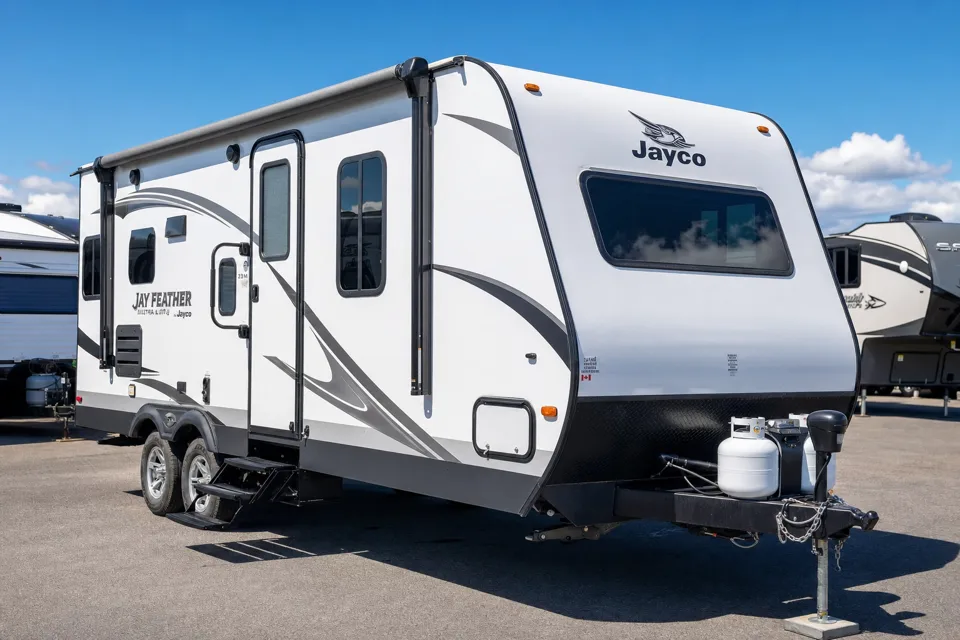 Cory's Jayco 23m Travel Trailer