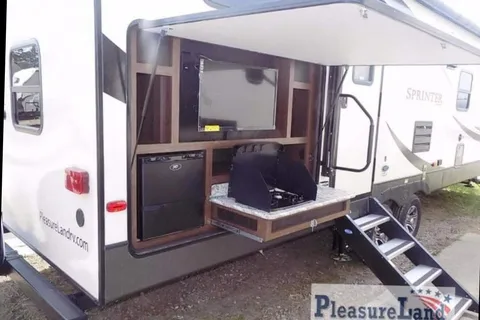 John's Sprinter 29 bunk sprinter  Travel Trailer