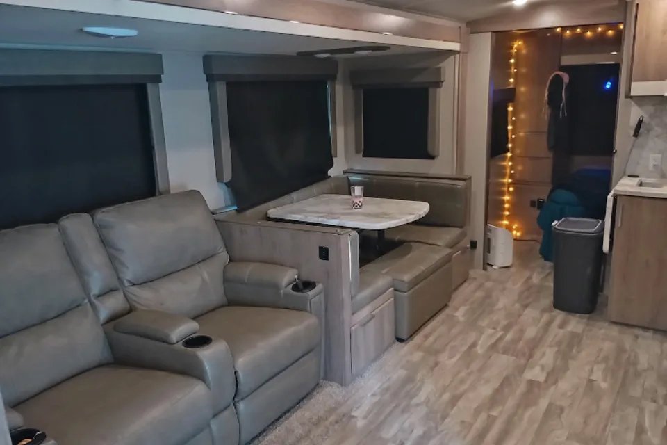 Olivia's Grand Design Imagine 2600RB Travel Trailer