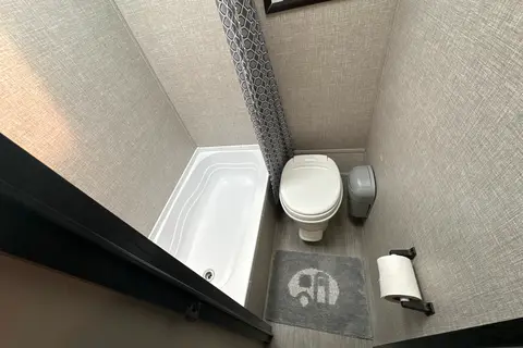 Samantha's Jayco Jay Flight SLX-7 Travel Trailer