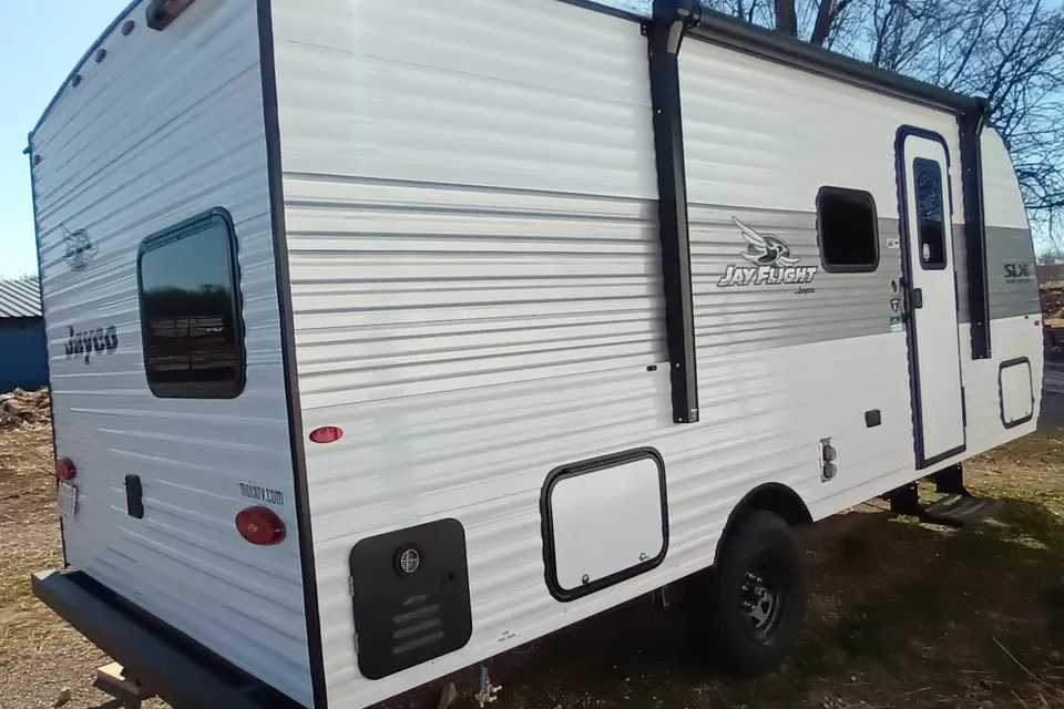 Jayco Flight sleeps 8, most any truck can haul