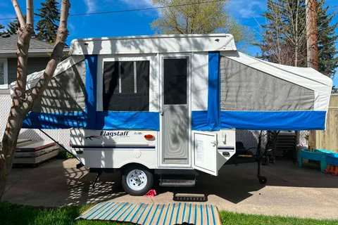 Easy-to-Tow Pop-Up Camper - Sleeps 6 |SUV Friendly