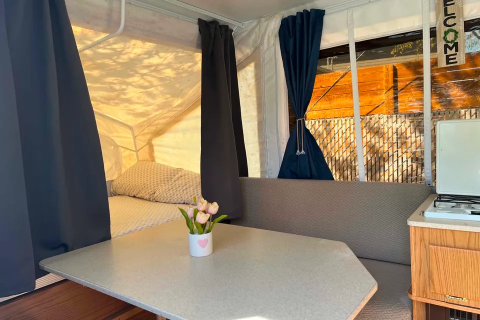 Easy-to-Tow Pop-Up Camper - Sleeps 6 |SUV Friendly