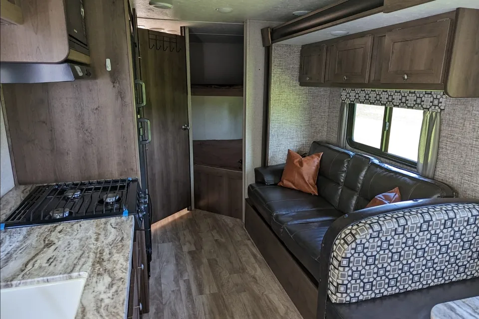 John's Shasta Oasis Travel Trailer
