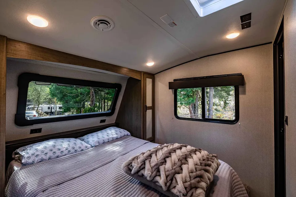 Austin's Keystone Hideout Fifth Wheel