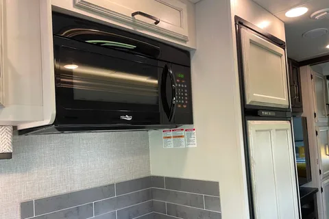 Ustacyia's Jayco Greyhawk 30Z Class C