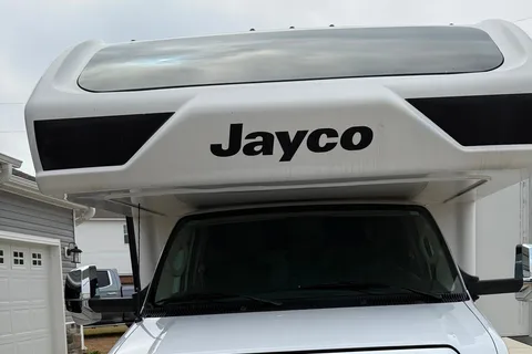 Ustacyia's Jayco Greyhawk 30Z Class C