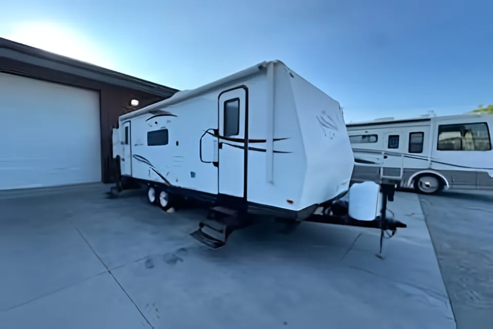 Jayes Flagstaff Shamrock Travel Trailer