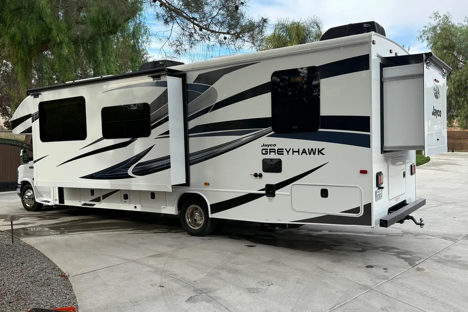 ☀️ Summer Adventure RV – Fully Loaded Greyhawk 30Z 🚐🔥