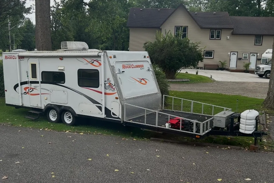 Candice's KZ Coyote Toy Hauler