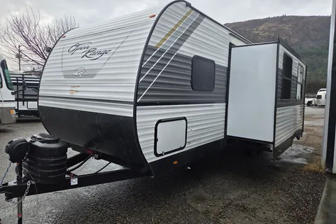 *BRAND NEW**Open Range Conventional 26BHS Travel Trailer*bunk beds*