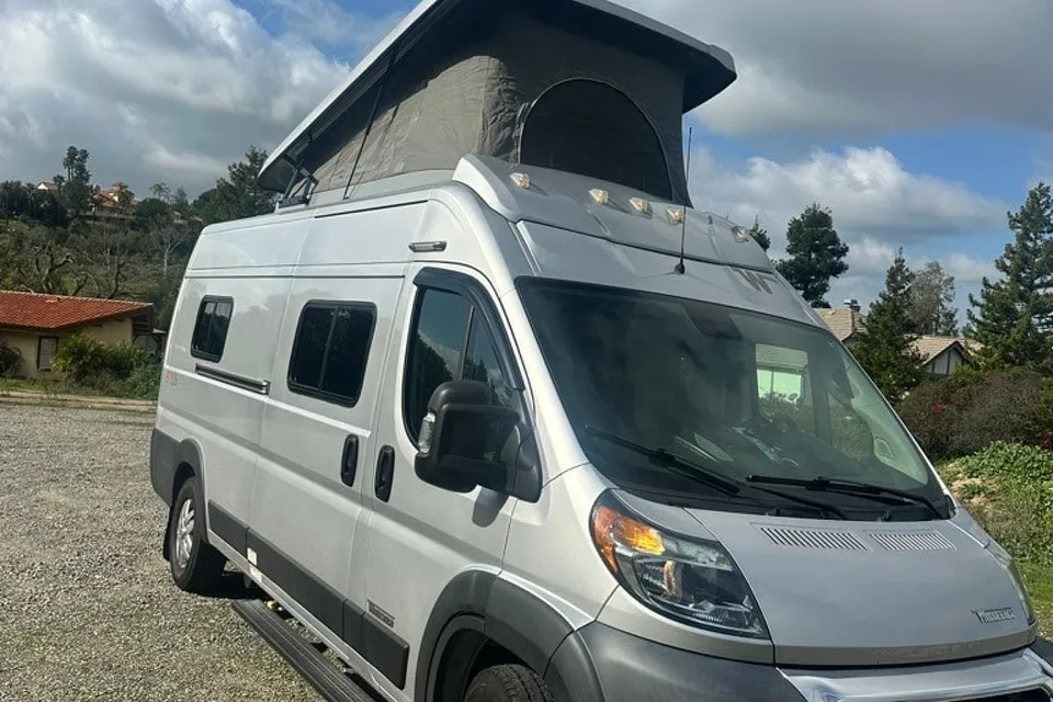 Ray's Winnebago 2022 Winnebago Solis – Sleeps 4 | Easy-to-Drive Camper Class B