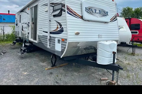 Glenn's Forest River Salem Travel Trailer
