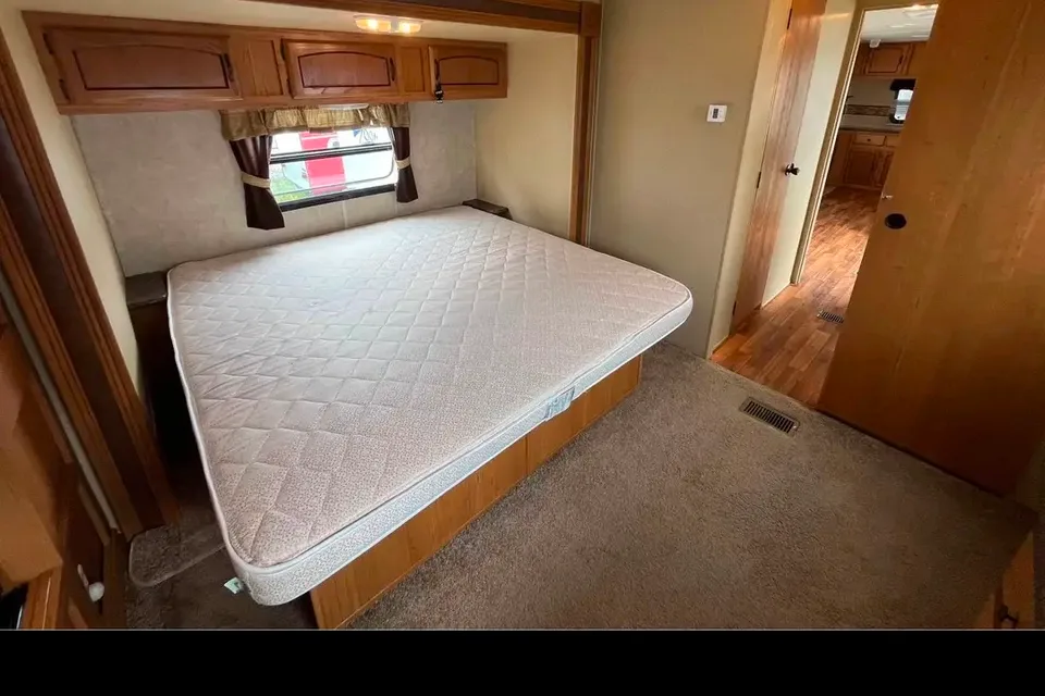 Glenn's Forest River Salem Travel Trailer