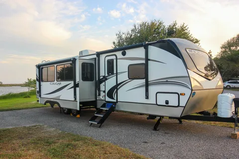 Keystone Cougar 34TSB Travel Trailer