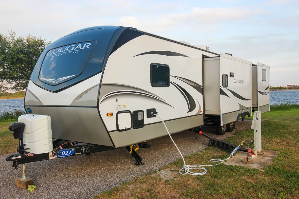 Keystone Cougar 34TSB Travel Trailer