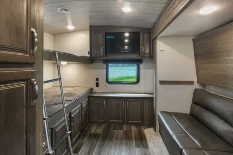Keystone Cougar 34TSB Travel Trailer