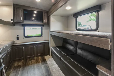Keystone Cougar 34TSB Travel Trailer