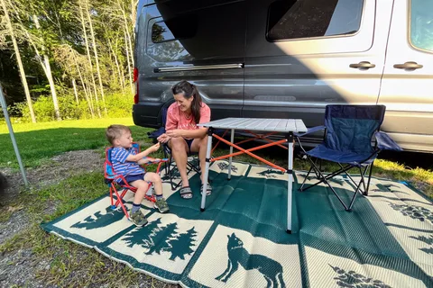 4x4 Moxie Adventure Van, Off-Grid Electric, Heat & AC, Get Outdoors!
