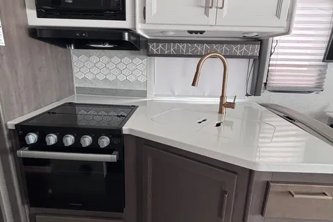2024 Resonate 33' Class A Family Bunkhouse with Beautiful Interior!