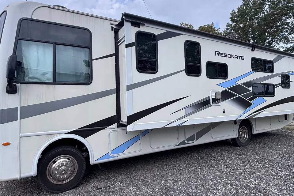 2024 Resonate 33' Class A Family Bunkhouse with Beautiful Interior!