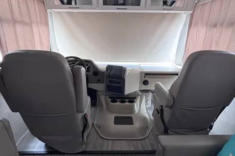 2024 Resonate 33' Class A Family Bunkhouse with Beautiful Interior!