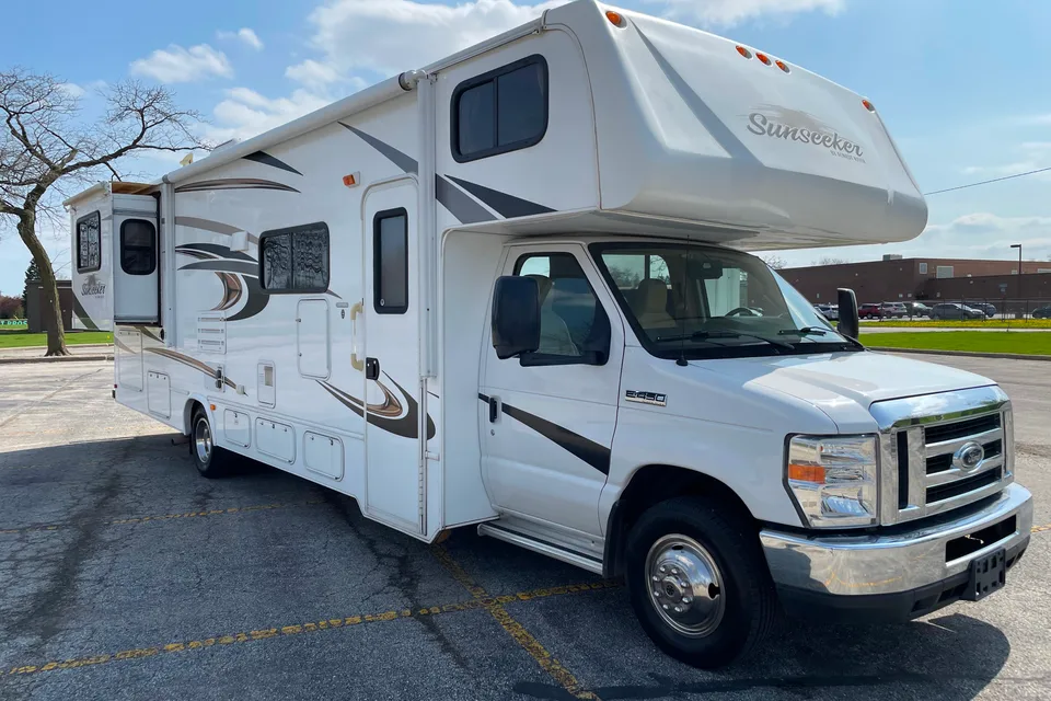 Joseph's Jackpot Joe Adventures (The Vdara) Unlimited Miles SLEEPS 8 #5 Forest River Sunseeker Class C