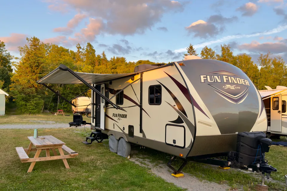 Kew Family Cruiser RV 21RB Travel Trailer