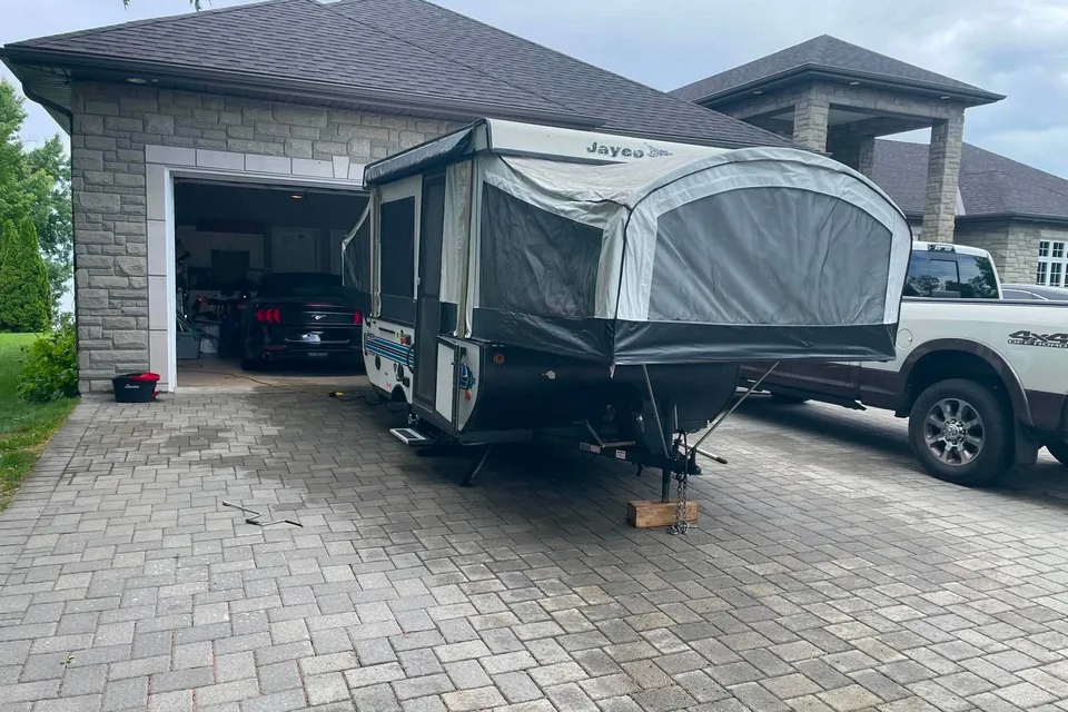 Ben and Jenna’s Cozy Muskoka Adventure Tent Trailer