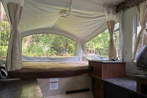 Ben and Jenna’s Cozy Muskoka Adventure Tent Trailer