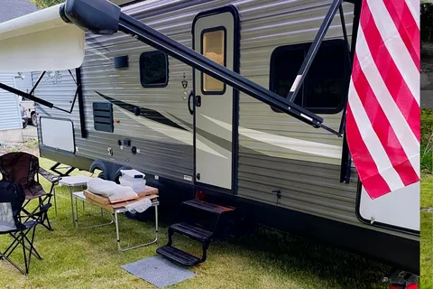 Mikes Jayco 2020 Travel Trailer  (Quemahoning dam delivery special) 
