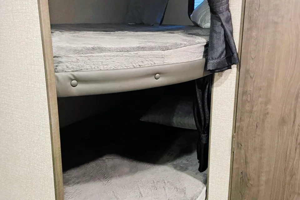 Mikes Jayco 2020 Travel Trailer  (Quemahoning dam delivery special) 