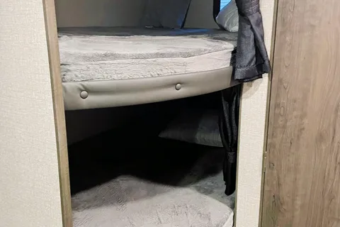 Mikes Jayco 2020 Travel Trailer  (Quemahoning dam delivery special) 