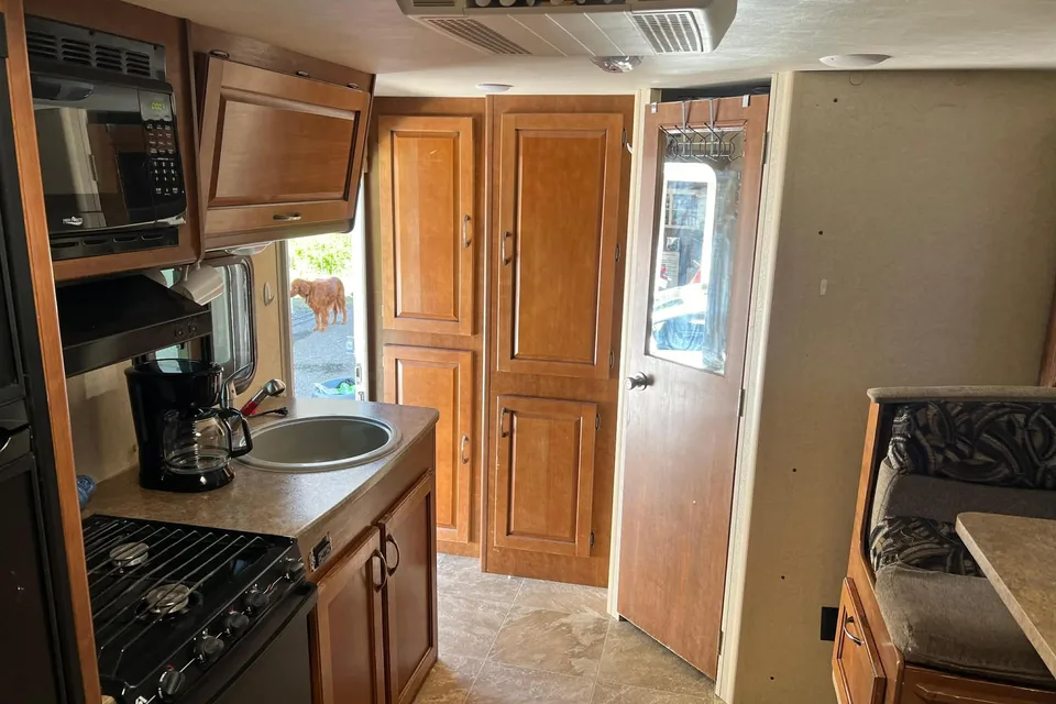 17ft Outback Trailer - Perfect Weekend Escape