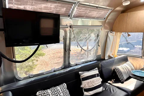 Antony's Airstream flying cloud Travel Trailer