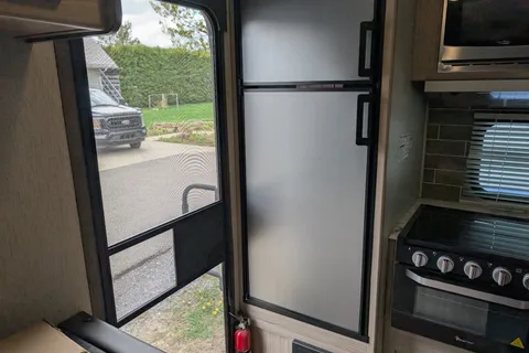 IBB Coachmen freedom express 246 RKS Travel Trailer