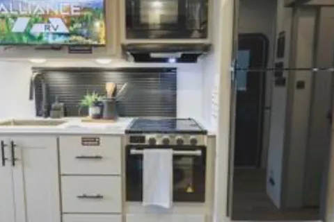 ⭐ NEW 2026 Alliance Valor 23T15 | Patio | Generator Included | Sleeps 6
