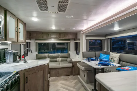 PM Forest River Salem Cruise Lite Travel Trailer