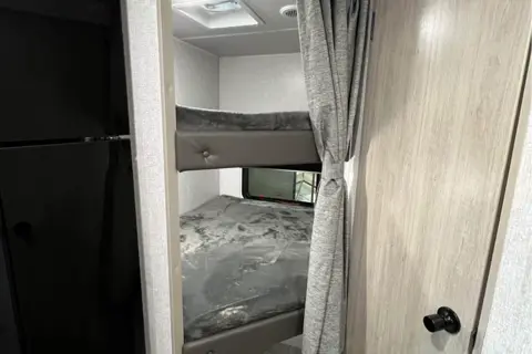 Forest River della terra Travel Trailer
