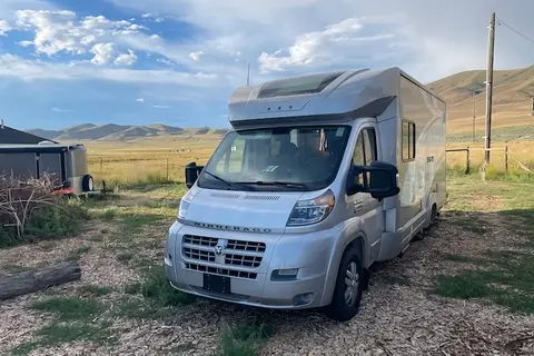 Kevin's Winnebago Trend 23L Class C